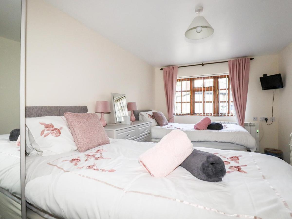 Casa Mia Villa Charlestown  Ngoại thất bức ảnh
